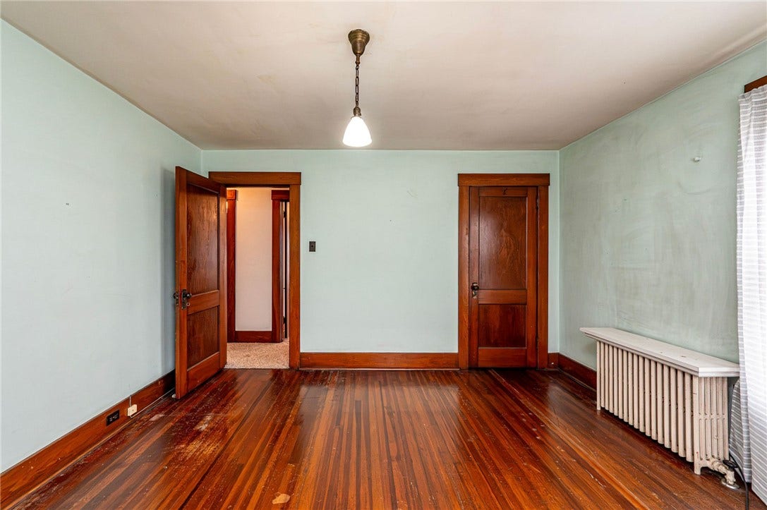 623 Brinker Ave, Latrobe, PA 15650 BEDROOM