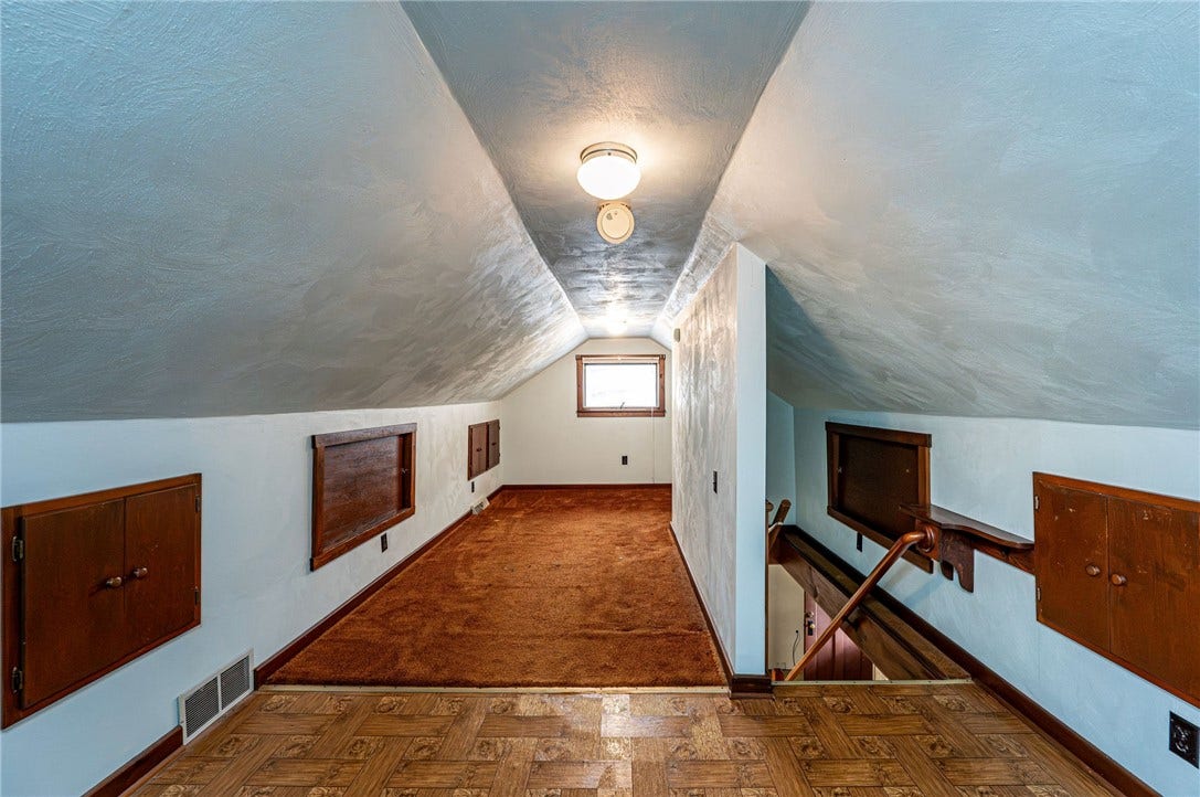 623 Brinker Ave, Latrobe, PA 15650 REAR HOUSE BEDROOM 2ND FLOOR