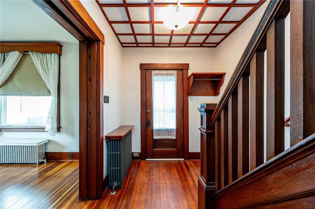 623 Brinker Ave, Latrobe, PA 15650 MAIN FLOOR ENTRY