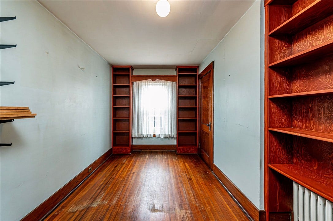 623 Brinker Ave, Latrobe, PA 15650 BEDROOM