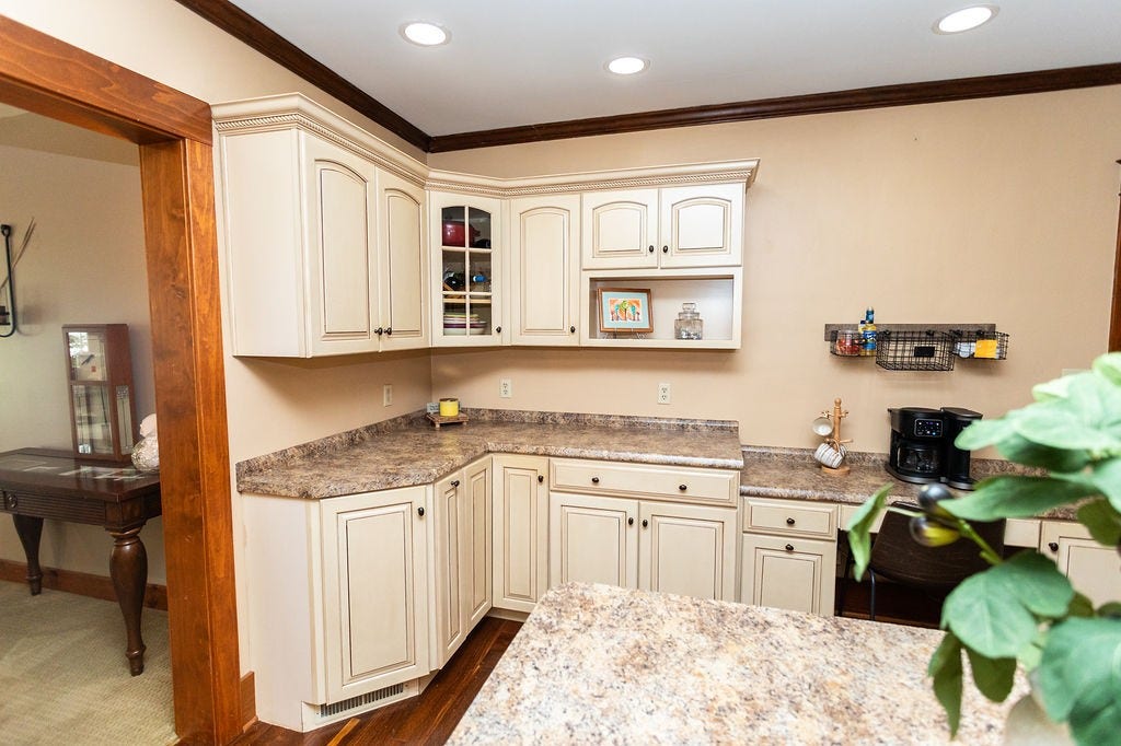 335 Derrick Avenue, Uniontown, PA 15401
