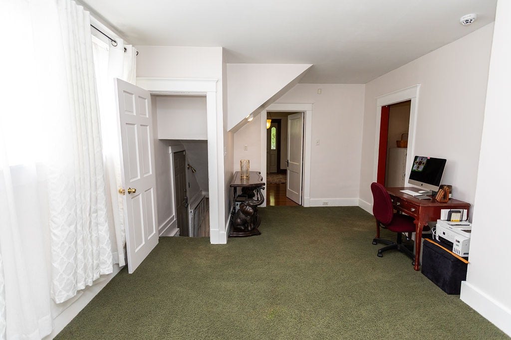 335 Derrick Avenue, Uniontown, PA 15401