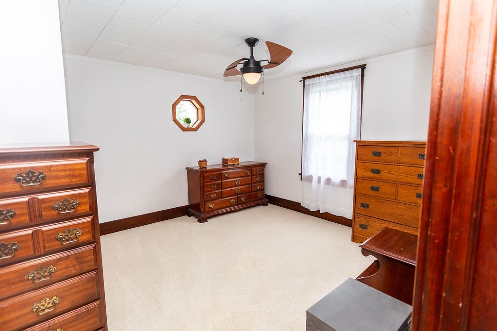 335 Derrick Avenue, Uniontown, PA 15401