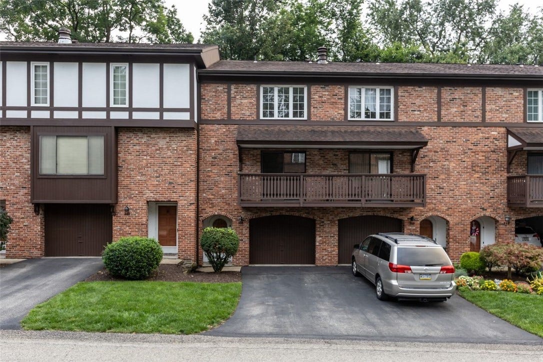 Welcome to 350 Woodbridge