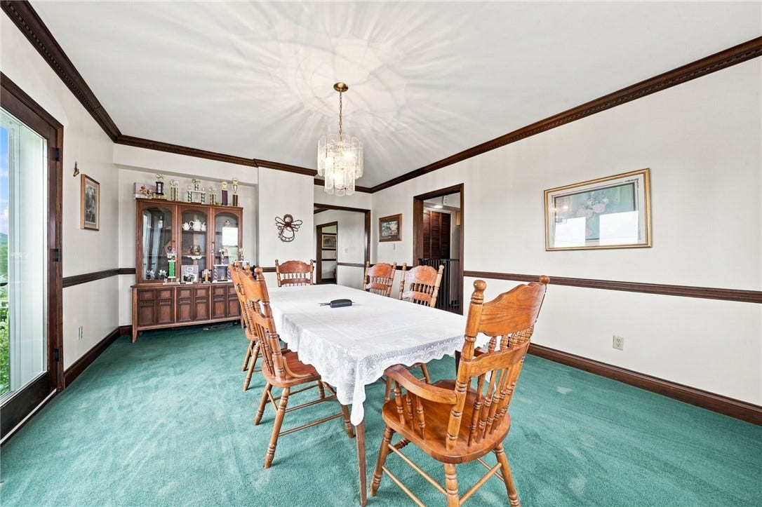 20 Mavor Ln, Avella, PA 15312