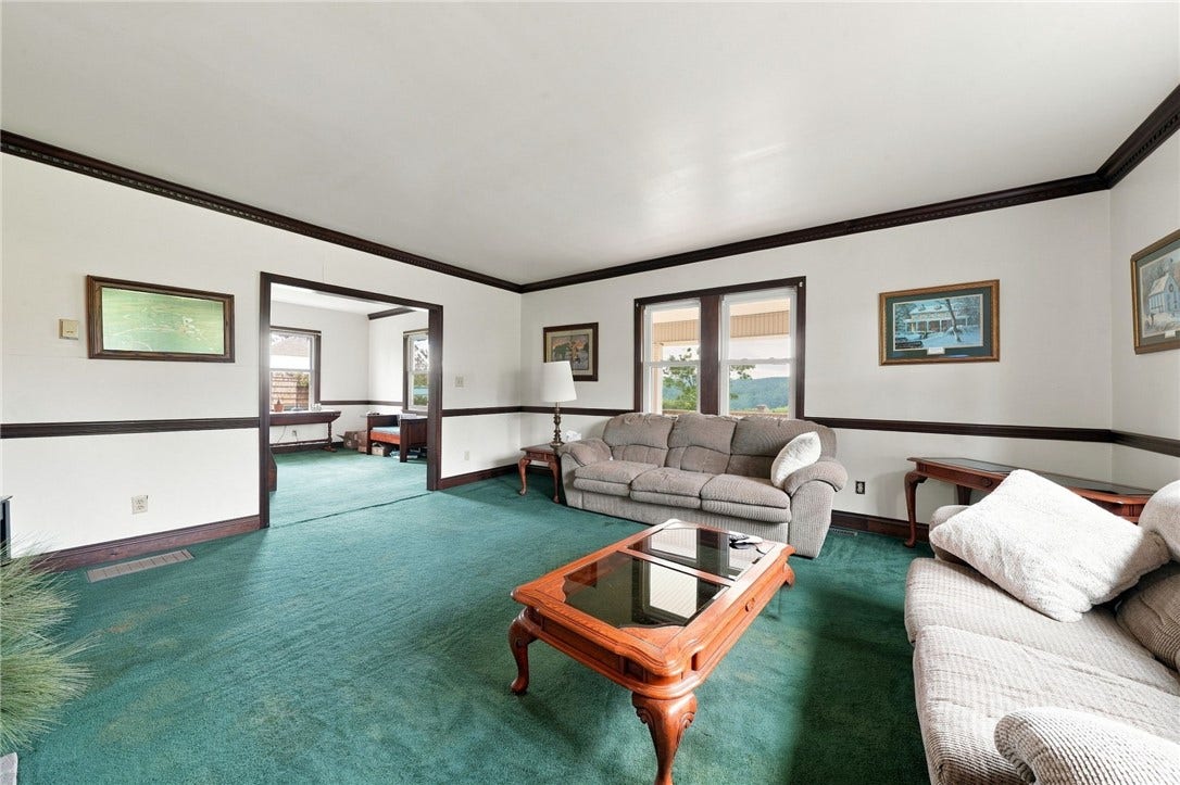 20 Mavor Ln, Avella, PA 15312