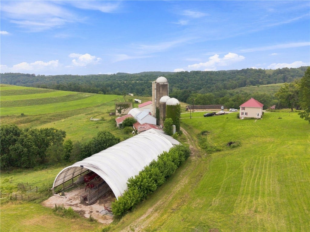 20 Mavor Ln, Avella, PA 15312