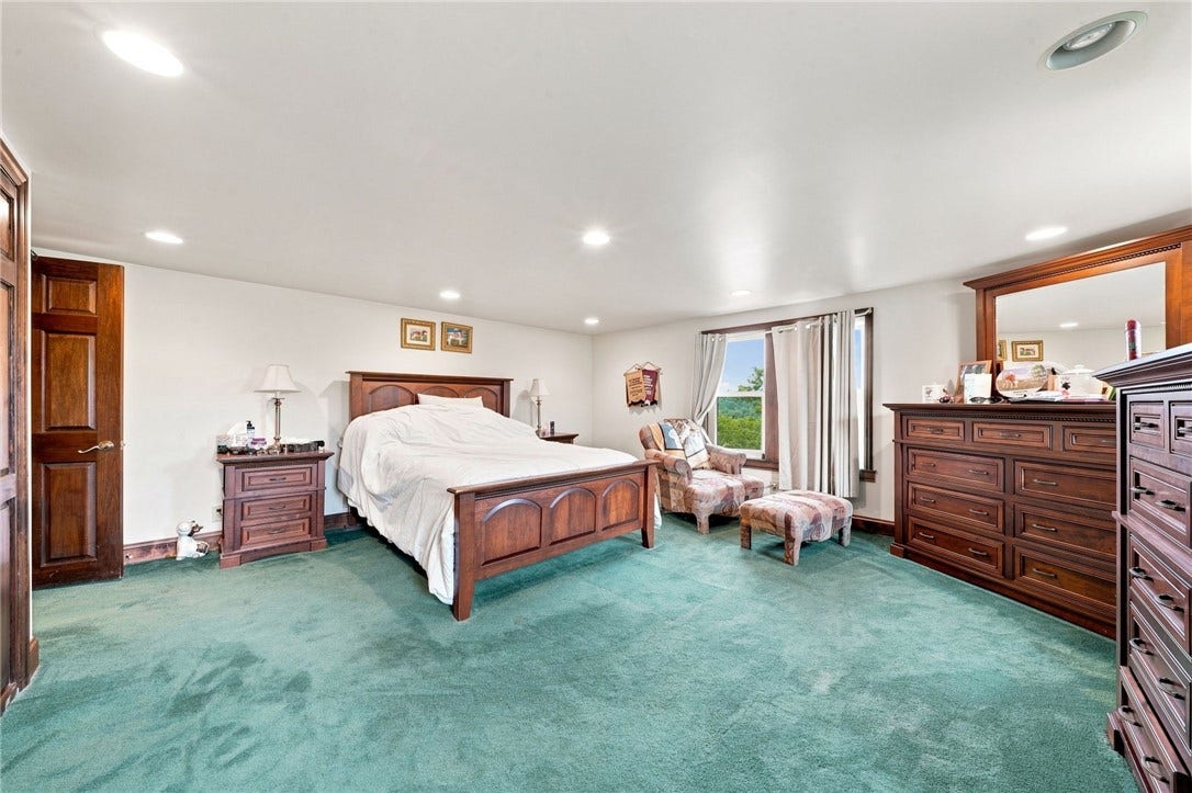20 Mavor Ln, Avella, PA 15312