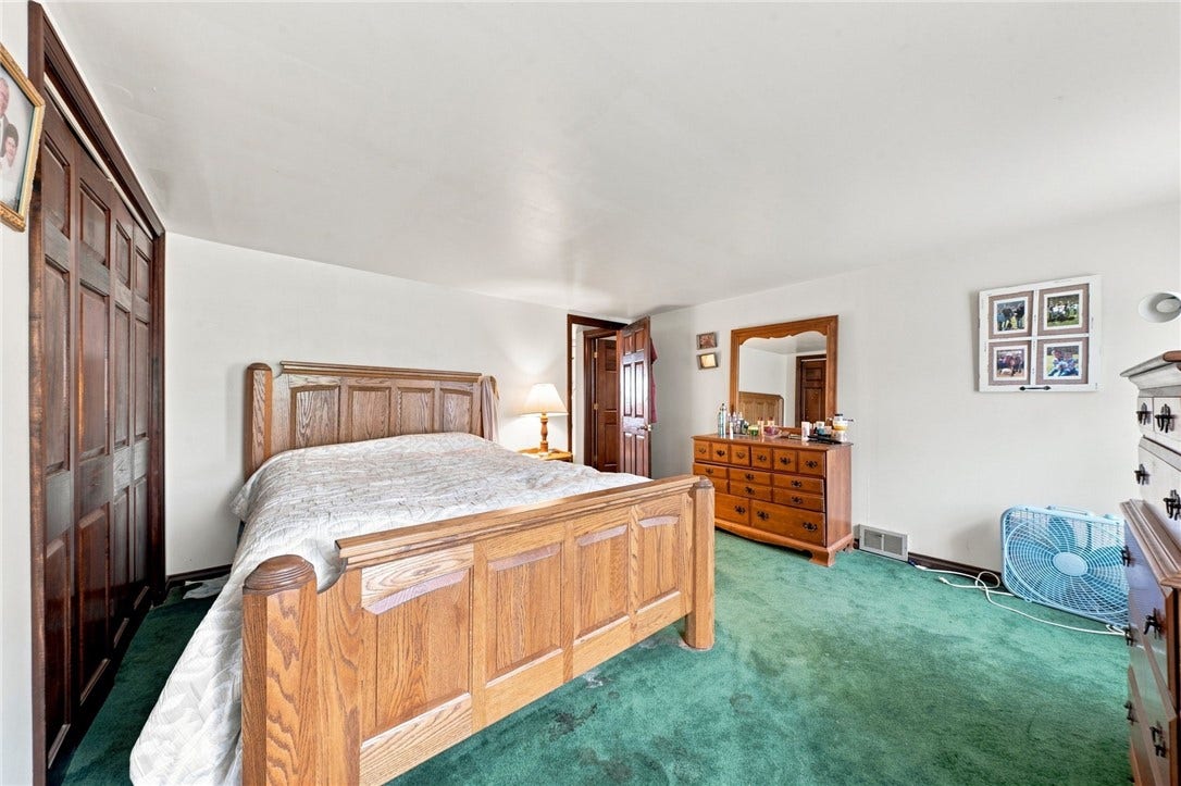 20 Mavor Ln, Avella, PA 15312