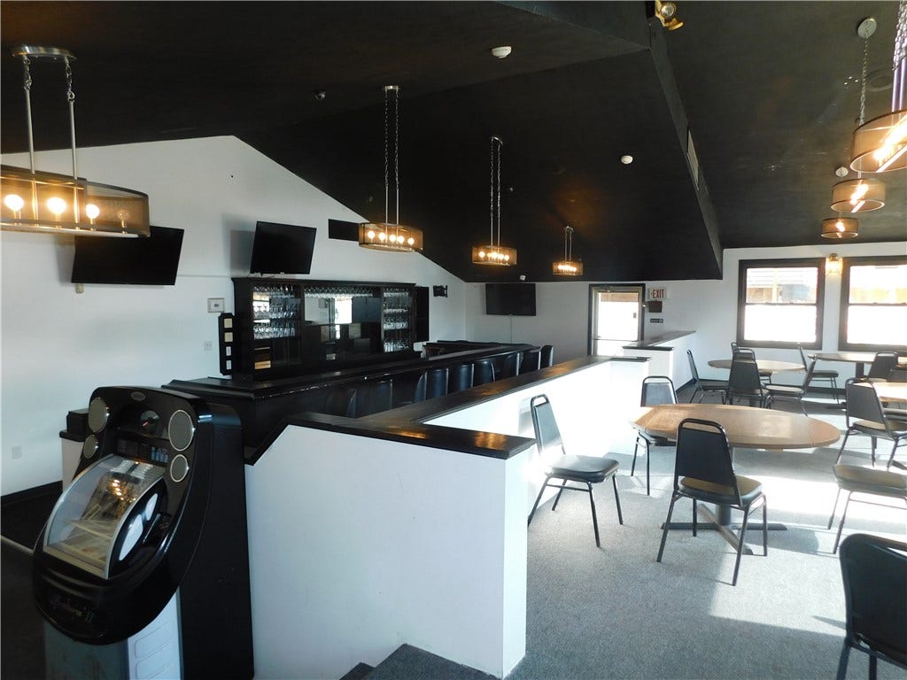 208 Morgantown Road, Uniontown, PA 15401