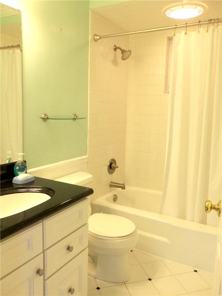 250 Waynesburg Road, Washington, PA 15301