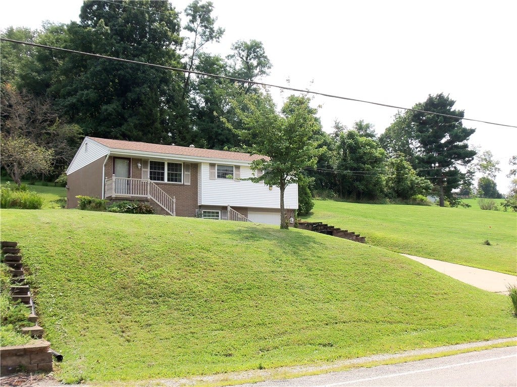 250 Waynesburg Road, Washington, PA 15301