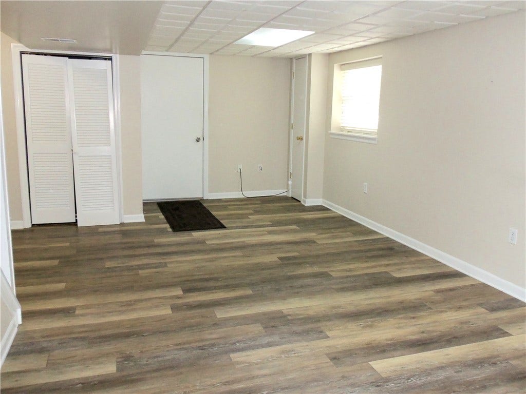 250 Waynesburg Road, Washington, PA 15301