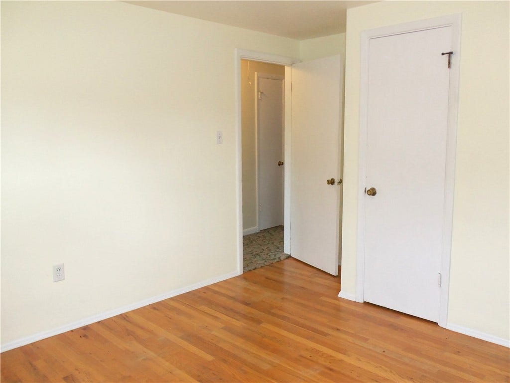 250 Waynesburg Road, Washington, PA 15301