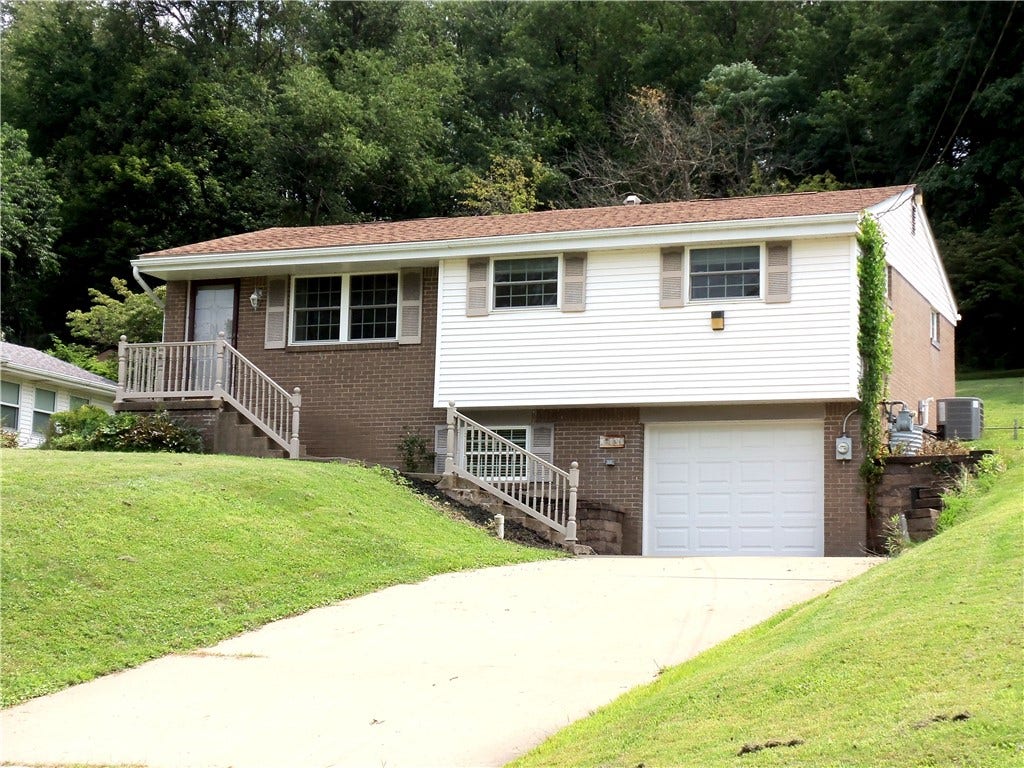 250 Waynesburg Road, Washington, PA 15301