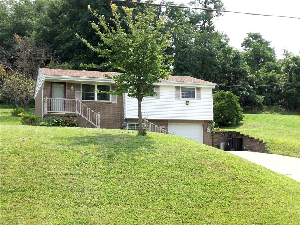 250 Waynesburg Road, Washington, PA 15301