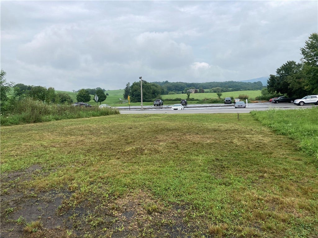 153 Lentz Road, Latrobe, PA 15650