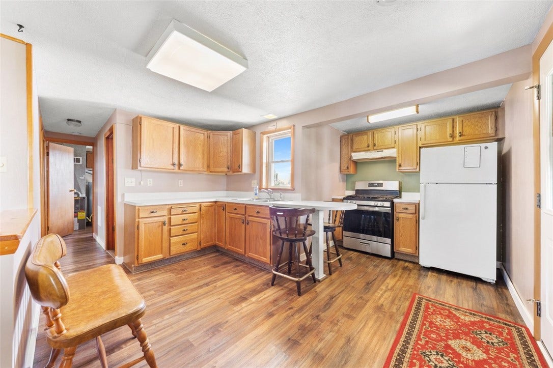 124 Reed Ave, Greensburg, PA 15601