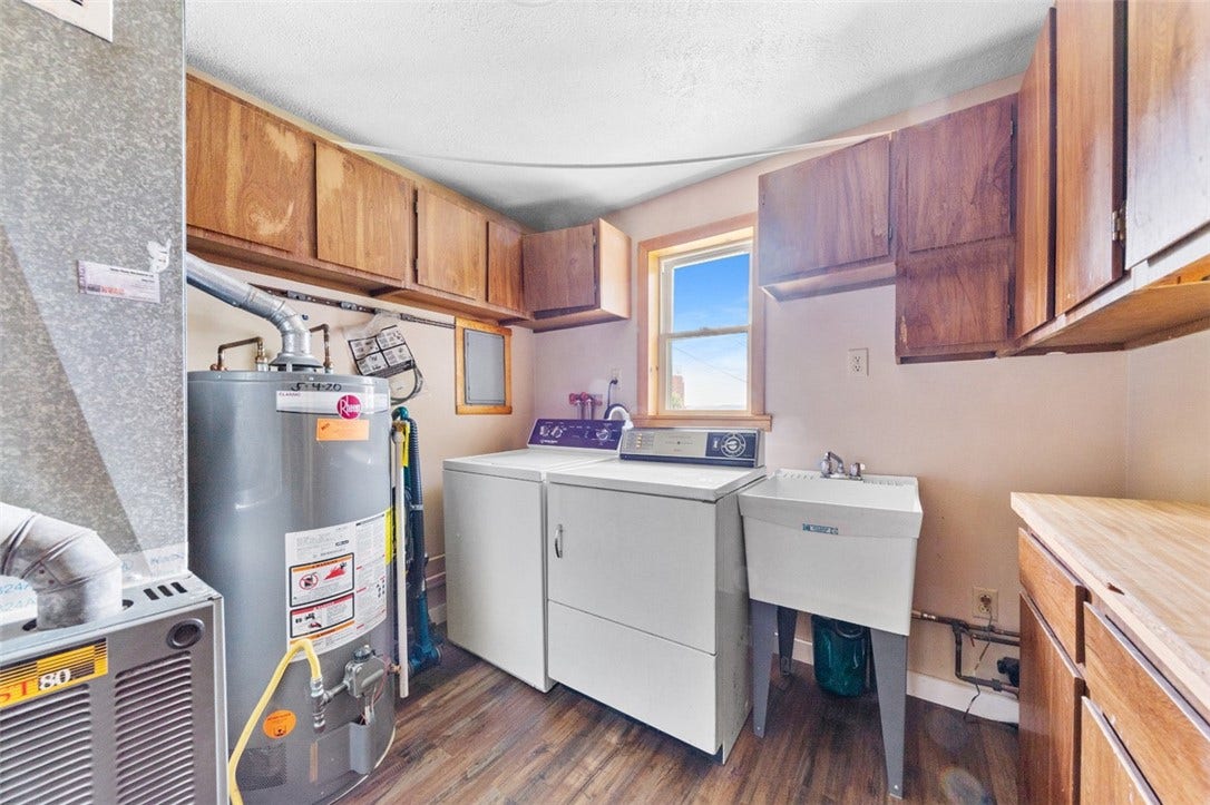124 Reed Ave, Greensburg, PA 15601