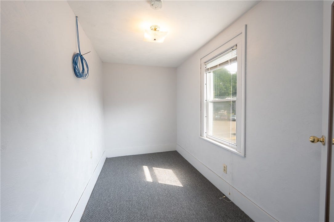 433 New Alexandria Rd, Greensburg, PA 15601