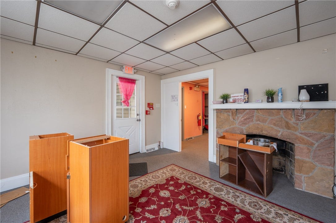 433 New Alexandria Rd, Greensburg, PA 15601