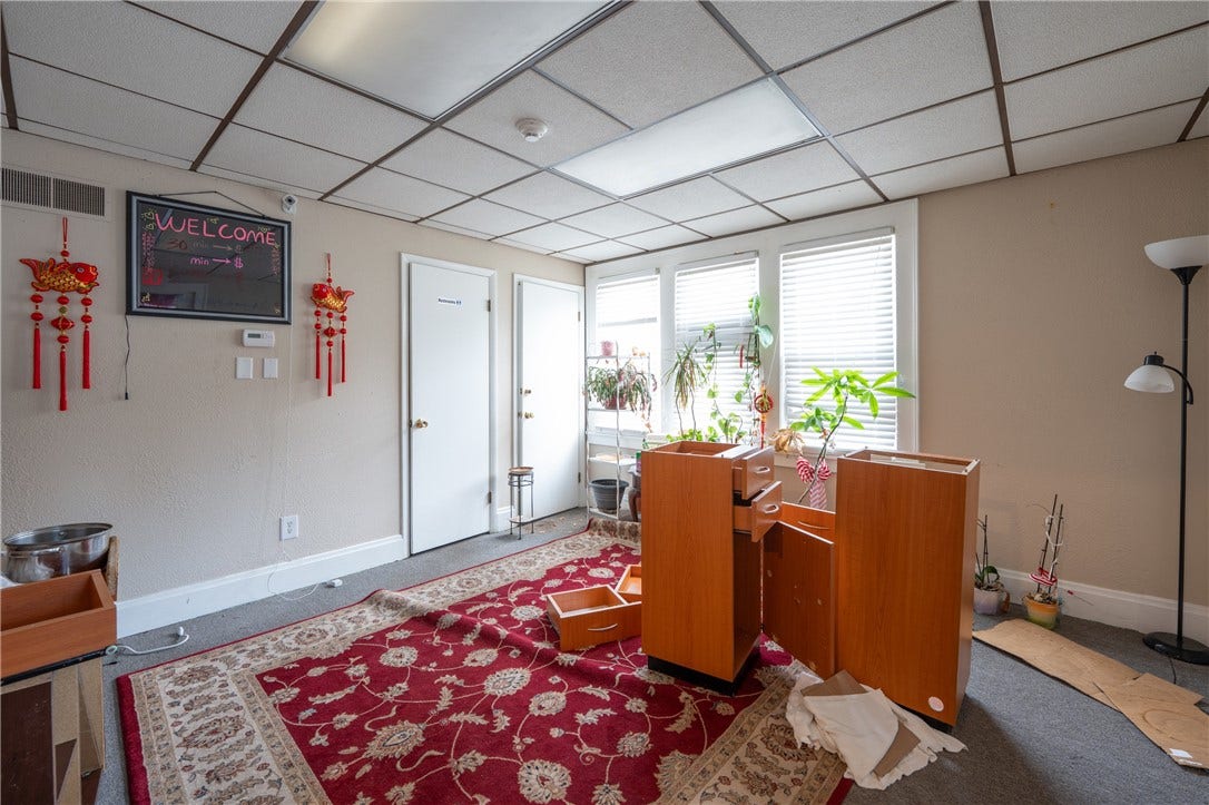 433 New Alexandria Rd, Greensburg, PA 15601