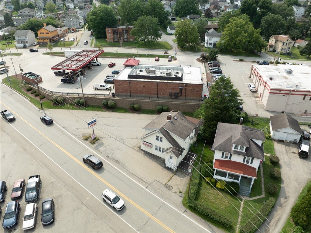 433 New Alexandria Rd, Greensburg, PA 15601