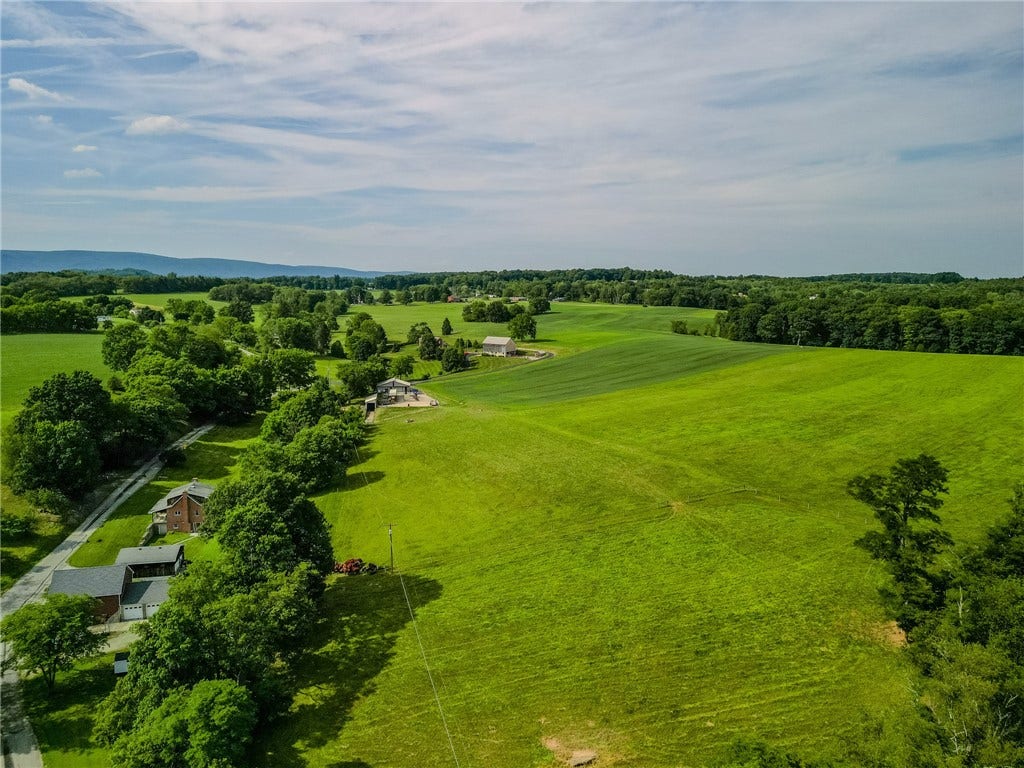 440 Owl Hollow Road, Ligonier, PA 15658