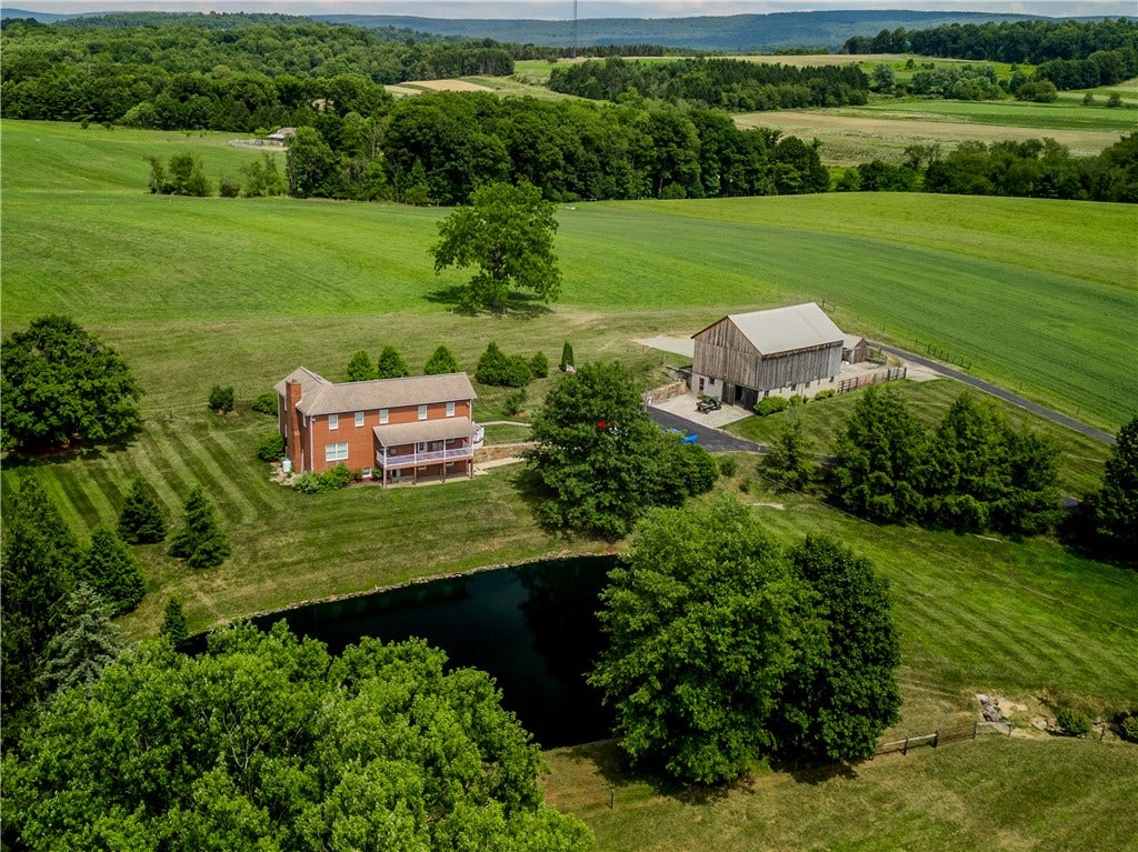 440 Owl Hollow Road, Ligonier, PA 15658
