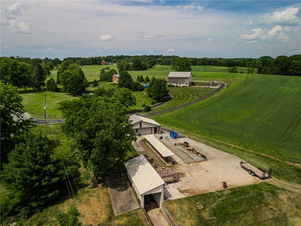 440 Owl Hollow Road, Ligonier, PA 15658