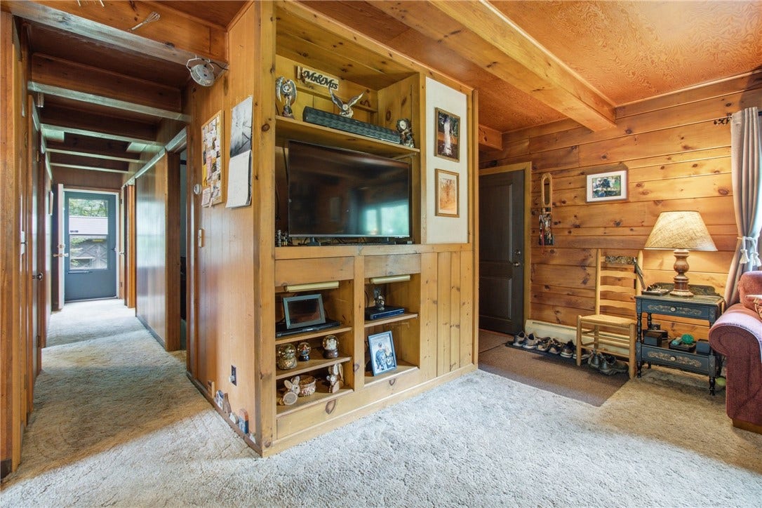 2835 Gravel Lick Rd, Fisher, PA 16225