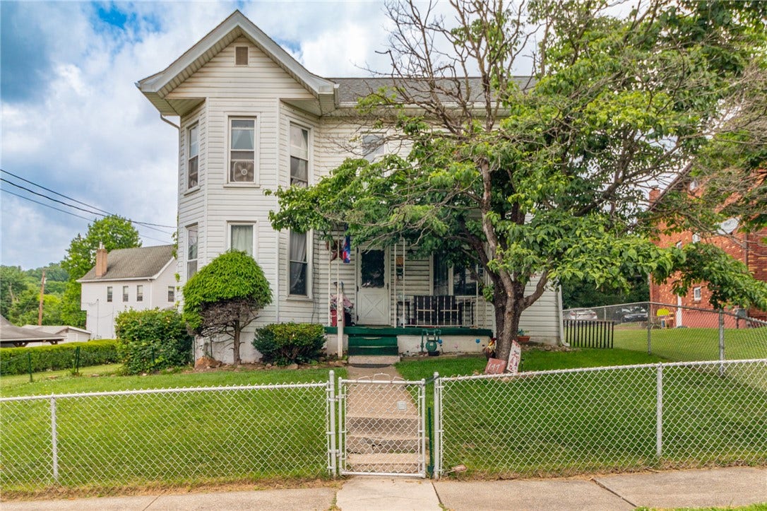641 W Newton St, Greensburg, PA 15601