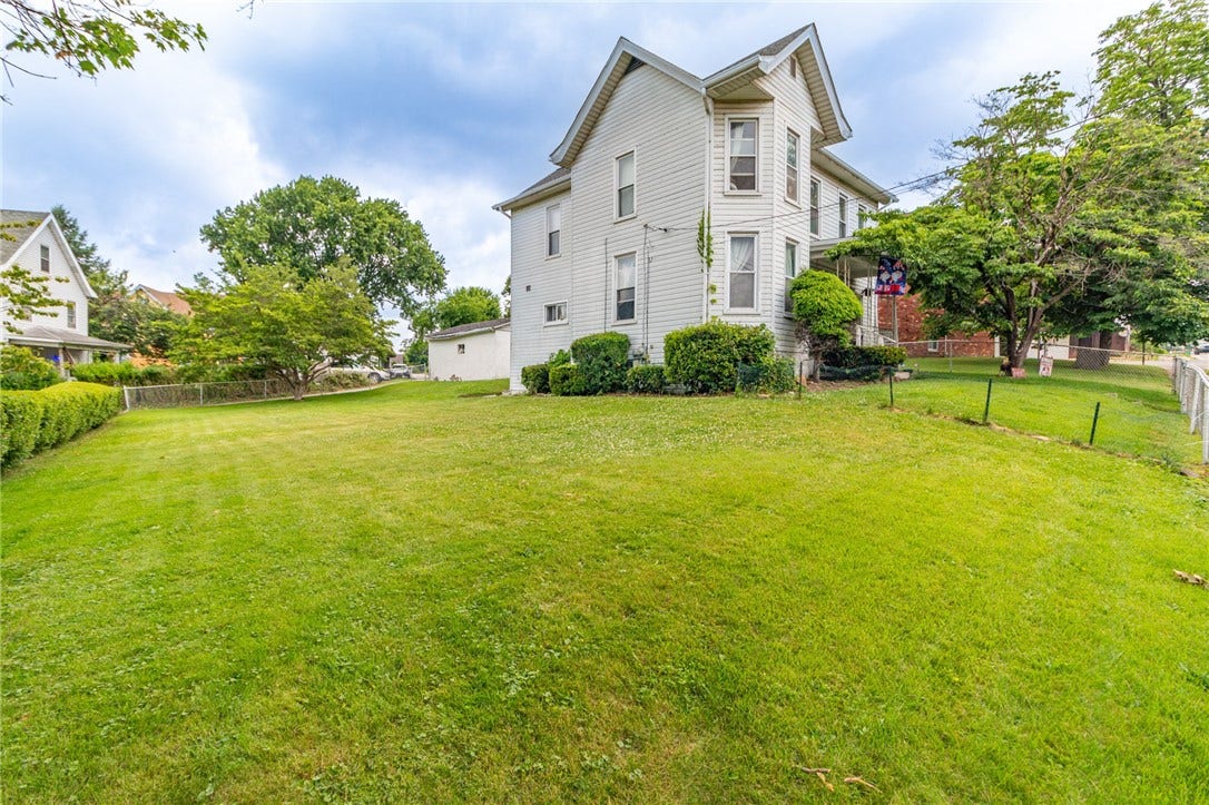 641 W Newton St, Greensburg, PA 15601