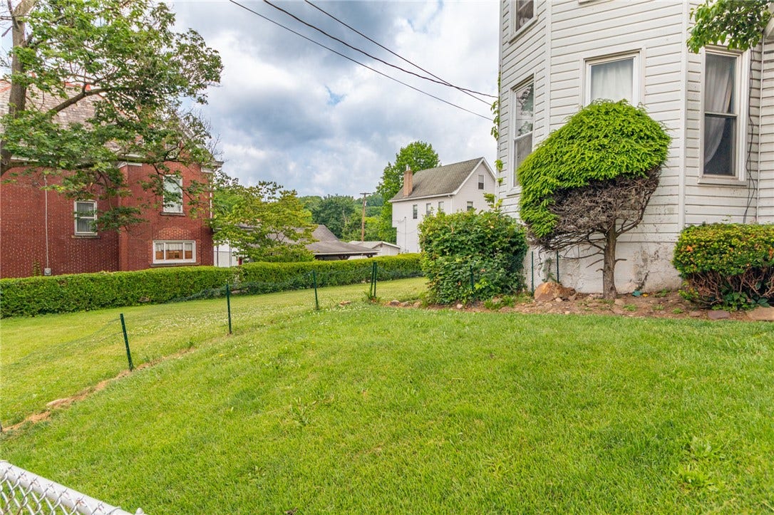 641 W Newton St, Greensburg, PA 15601