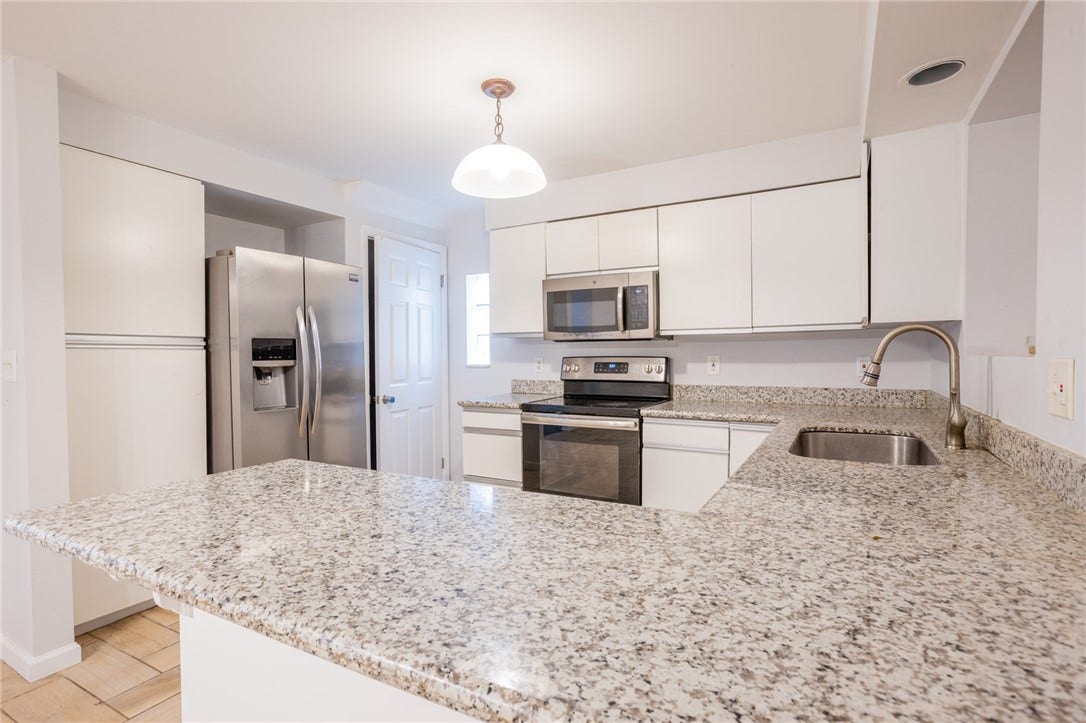 305 Lamarido St, Pittsburgh, PA 15226 305 Lamarido St, Pittsburgh, PA 15226