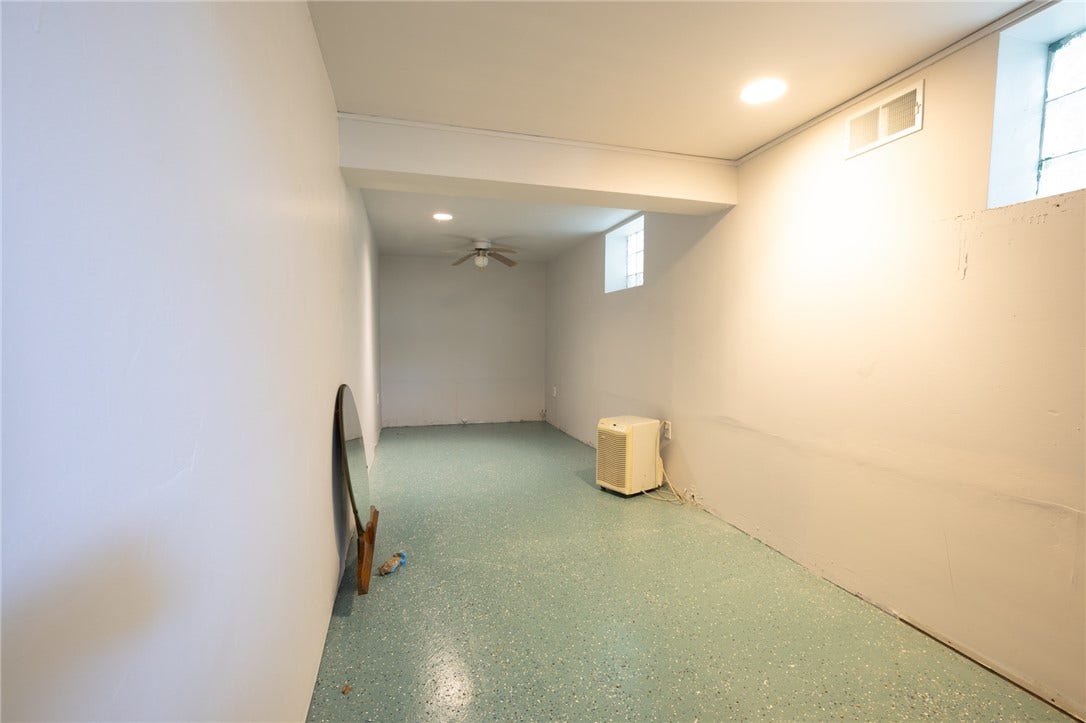305 Lamarido St, Pittsburgh, PA 15226 305 Lamarido St, Pittsburgh, PA 15226
