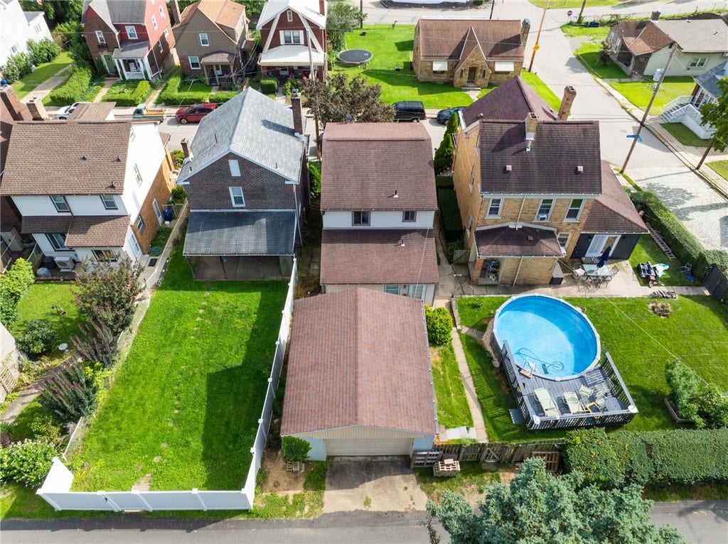 305 Lamarido St, Pittsburgh, PA 15226 305 Lamarido St, Pittsburgh, PA 15226