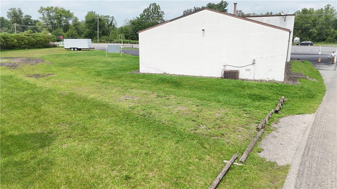 3703 State Route 30, Latrobe, PA 15650