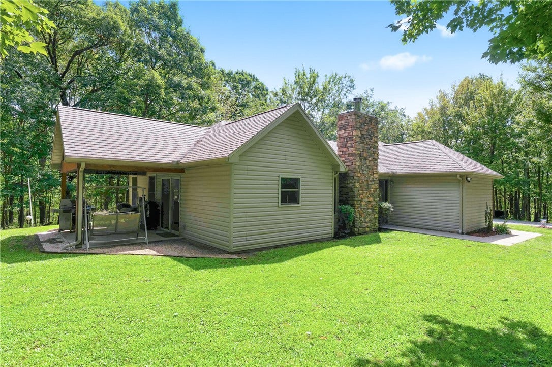 157 Reservoir Hill Road, Uniontown, PA 15401