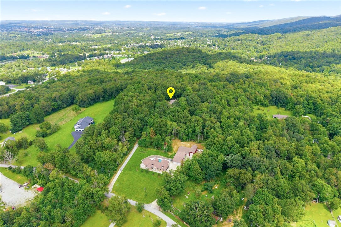 157 Reservoir Hill Road, Uniontown, PA 15401