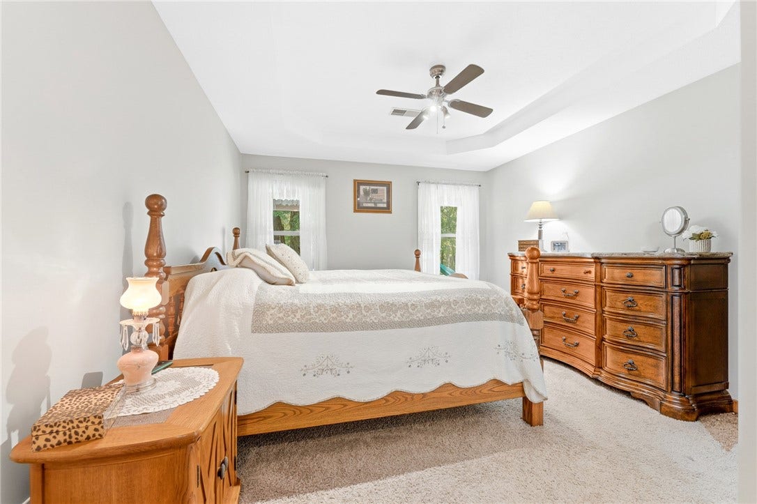 157 Reservoir Hill Road, Uniontown, PA 15401