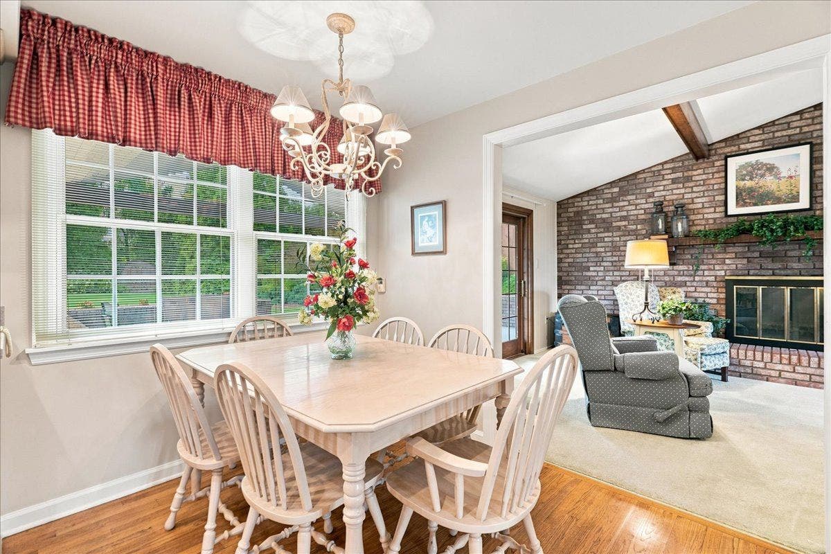 3623 Ashland Drive, Bethel Park, PA 15102