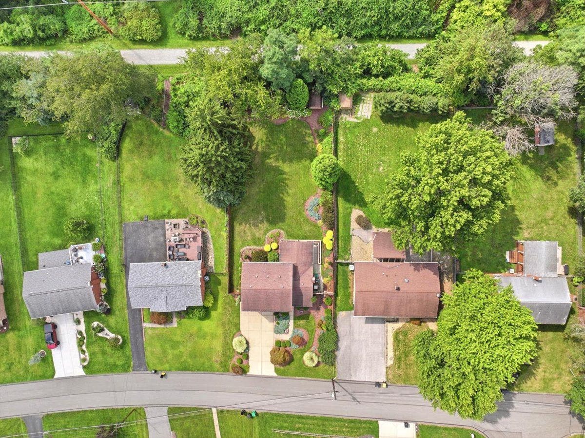 3623 Ashland Drive, Bethel Park, PA 15102