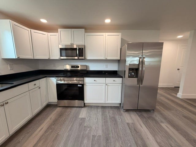 31 E Hallam Ave, Washington, PA 15301 New Stainless Appliances