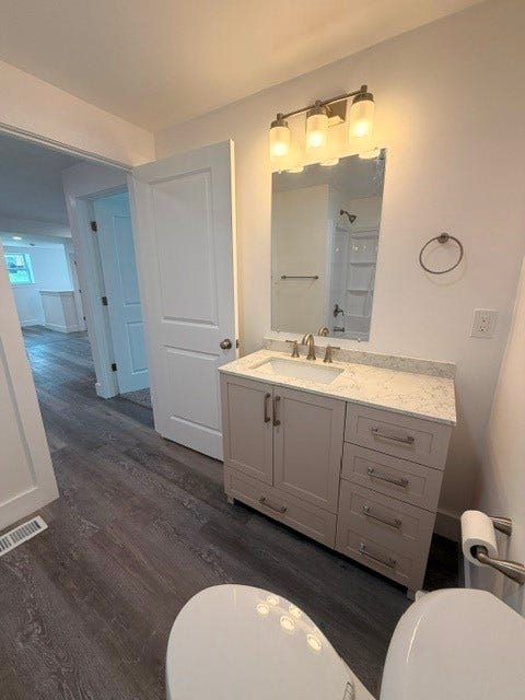 31 E Hallam Ave, Washington, PA 15301 Full Bath Main Level
