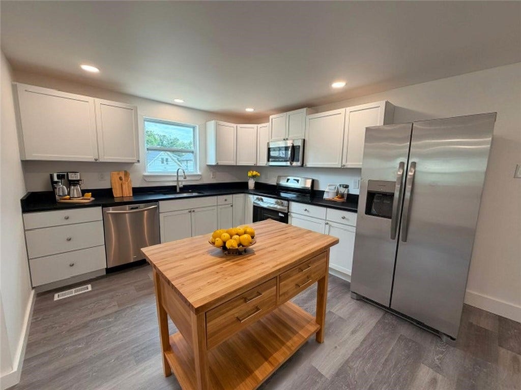 Virtually staged Kitchen