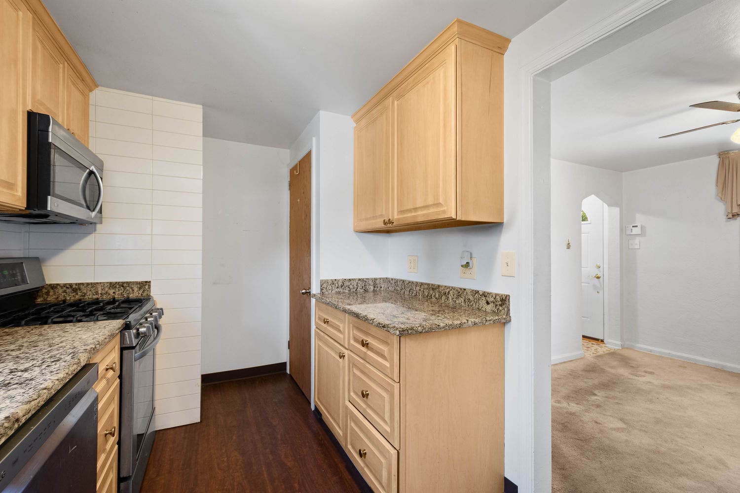 225 Cambridge Road, Bethel Park, PA 15102