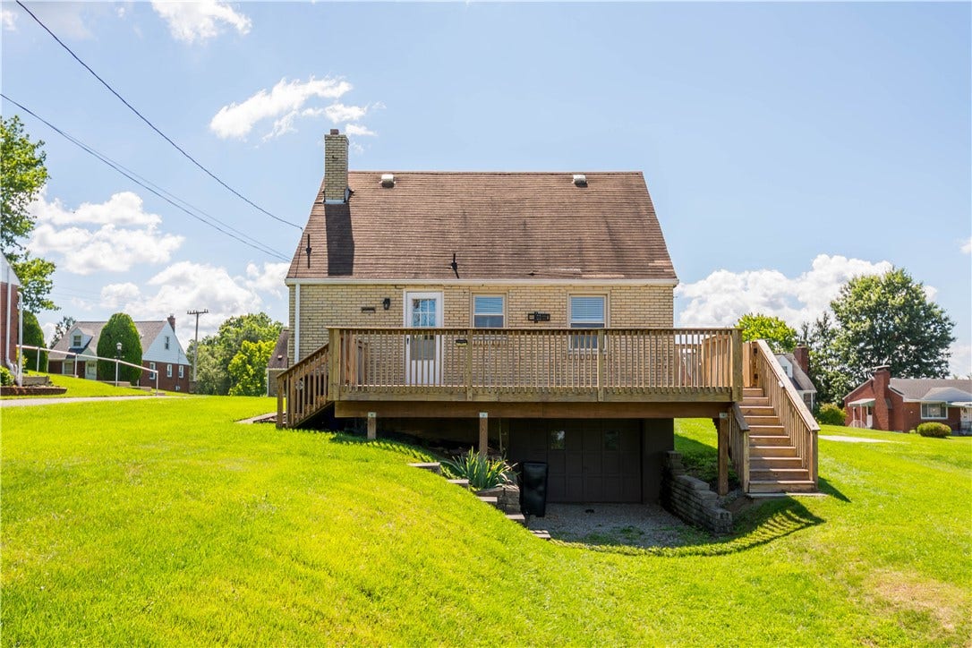 193 Woodhall Dr, Pittsburgh, PA 15236 193 Woodhall Dr, Pittsburgh, PA 15236