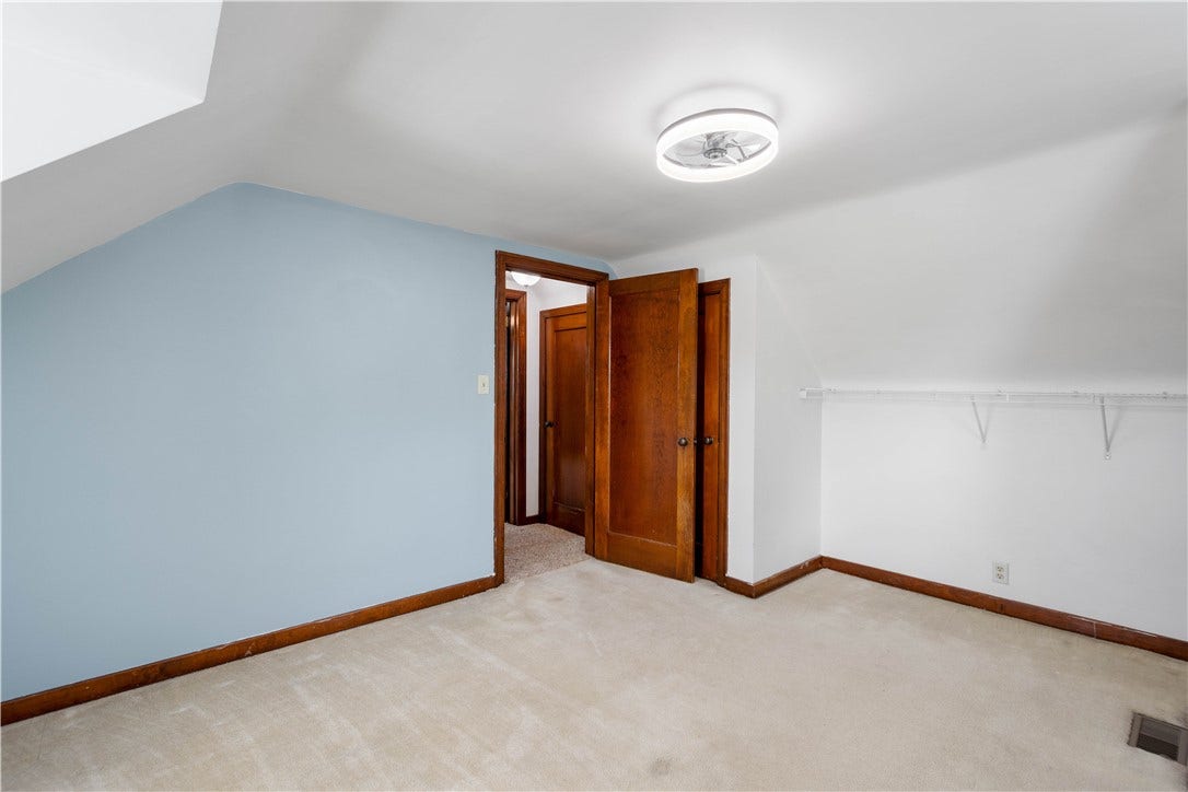 193 Woodhall Dr, Pittsburgh, PA 15236 193 Woodhall Dr, Pittsburgh, PA 15236