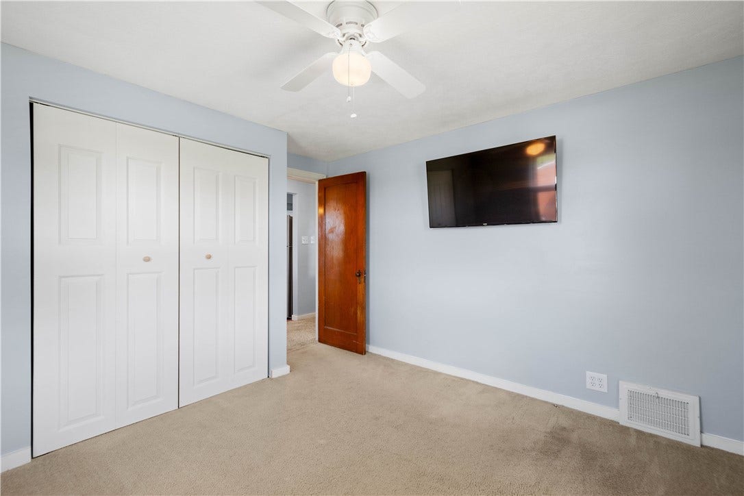 193 Woodhall Dr, Pittsburgh, PA 15236 193 Woodhall Dr, Pittsburgh, PA 15236